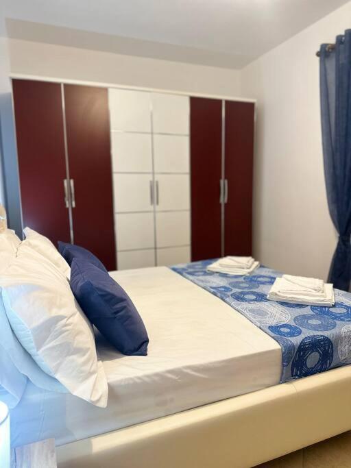 Lungomare Stay 24/7 Self Check-In Vlorë Eksteriør billede
