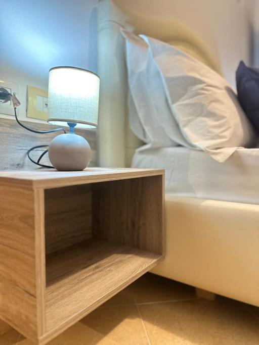 Lungomare Stay 24/7 Self Check-In Vlorë Eksteriør billede